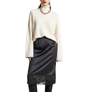 Vintage 80s pure nylon silky satiny black lace hem slip skirt half slip M